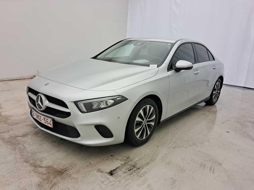 Mercedes A-Klasse A180 Limousine Business Solution 1.3i 136pk/cv 4p, 2021