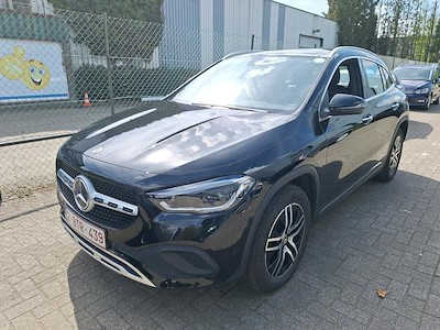 Mercedes-Benz GLA 1.3 GLA 250 E DCT BUSINESS SOLUTION