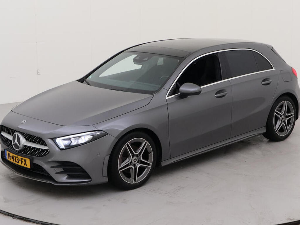 Mercedes-Benz A-KLASSE 180 136PK BUSINESS SOLUTION AMG PANO, 2020