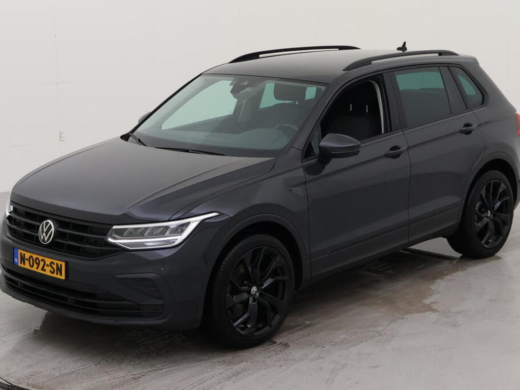Volkswagen Tiguan 1.5 TSI 150PK LIFE MULTIMEDIA, 2022