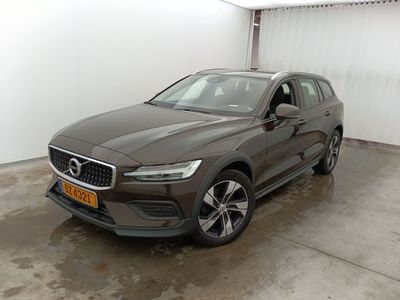 Volvo V60 cross country diesel - 2019 V60 CROSS COUNTRY 2.0 D3 AWD GEARTRONIC, 2020