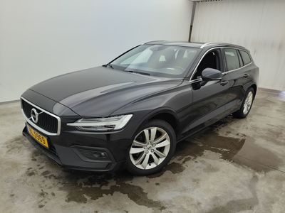 Volvo V60 diesel - 2018 V60 2.0 B4 MOMENTUM PRO GEARTRONIC, 2021