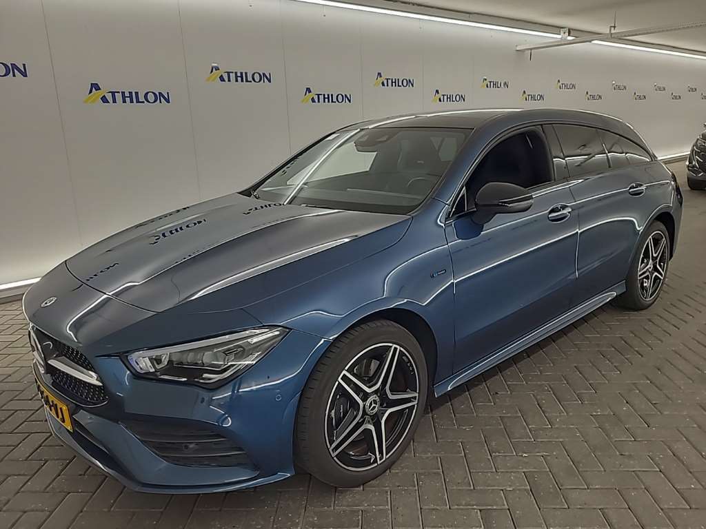 Mercedes Cla shooting br CLA 250 E DCT BUS. SOL. AMG LIMITED 5D 160KW, 2020