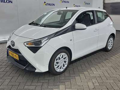 Toyota Aygo 1.0 VVT-I X-PLAY 5D 53KW, 2021