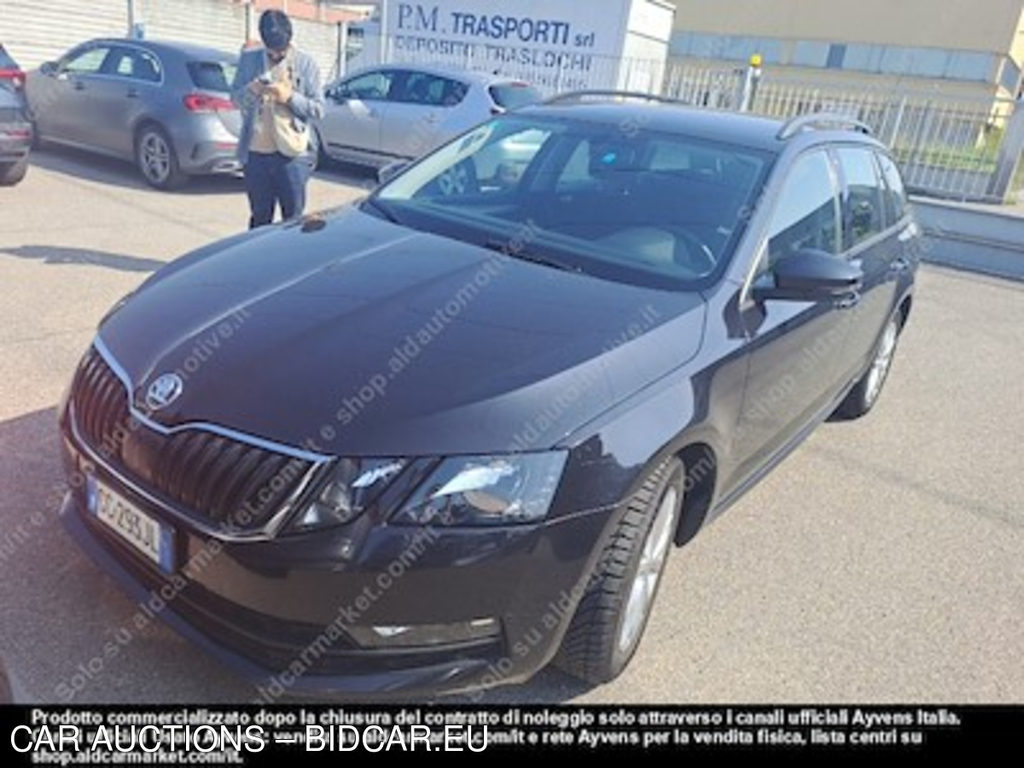 Skoda octavia 1.6 tdi executive SW -