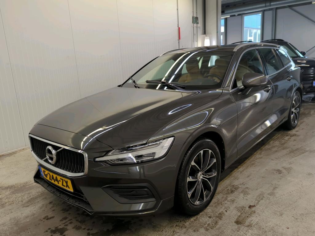 Volvo V60 D4 2.0 140kW Momentum Pro Geartronic, 2020