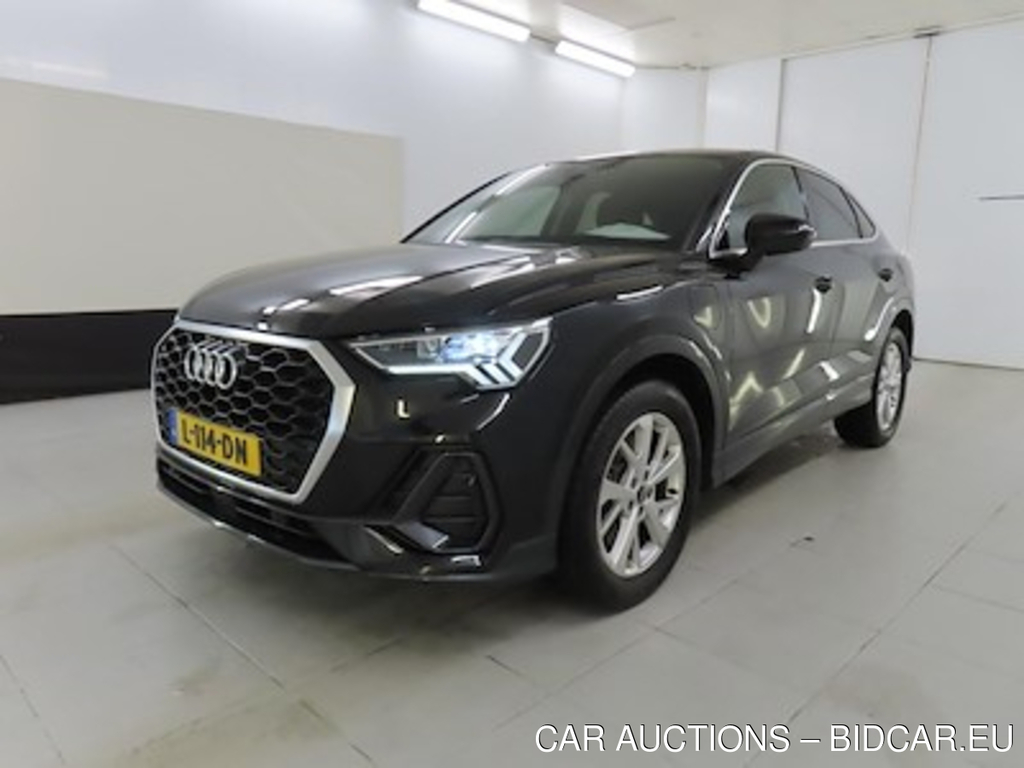 Audi Q3 sportback 45 TFSI e S tronic Business edition 5d