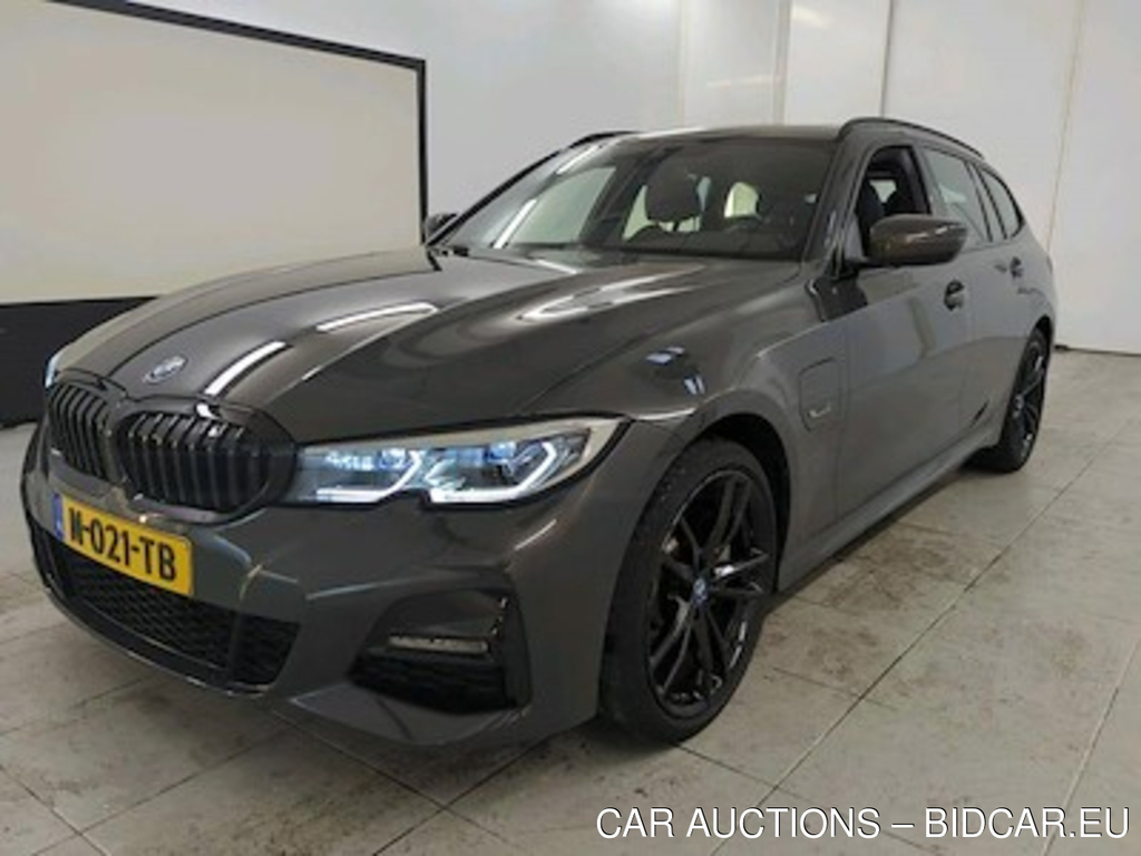 BMW 3-serie touring 330e Model M Sport