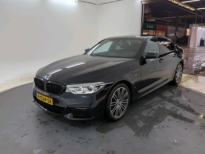 BMW 5-serie sedan 520iA M Sport Edition High Executive