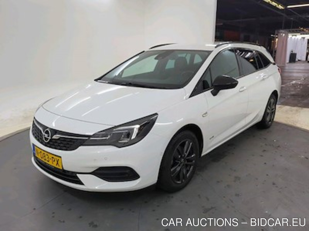 Opel Astra sports tourer 1.2 turbo 81kW Design & Tech