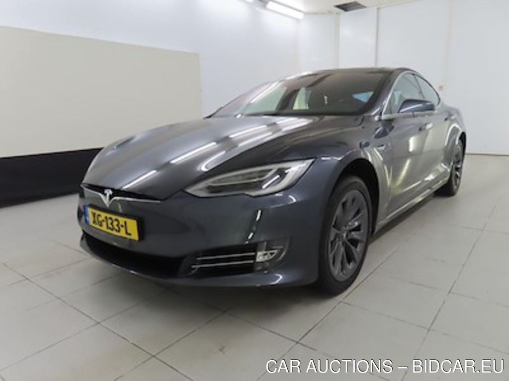Tesla Model S 75 kWh All-Wheel Drive 5d