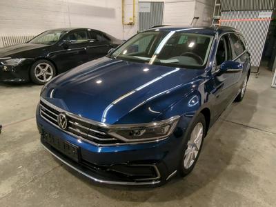 Volkswagen Passat VARIANT 1.4 TSI PLUG-IN-HYBRID DSG GTE, 2022