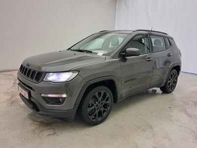 Jeep Compass Black Star 1.3 Turbo T4 130pk/cv 5p 4x2, 2020