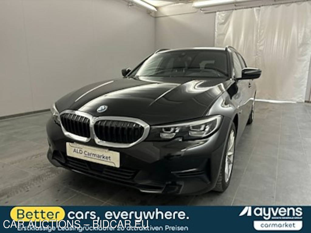 BMW 3er BMW 320e Touring Aut. Advantage Kombi, 5-turig, Automatik, 8-Gang