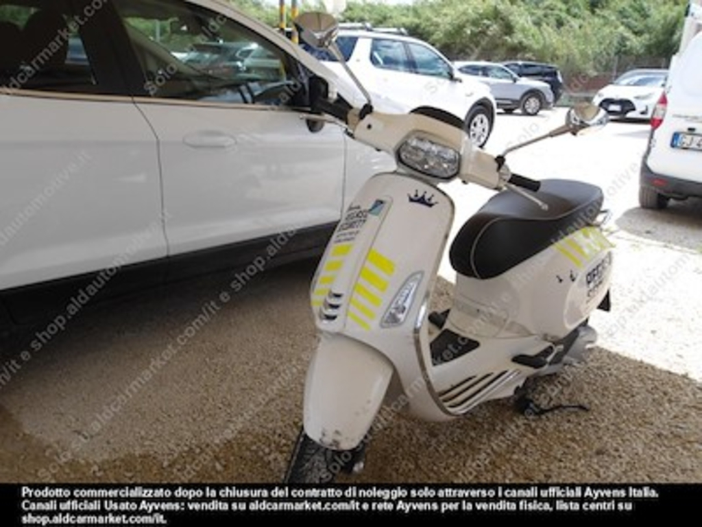 Piaggio vespa sprint 3V 125 abs -