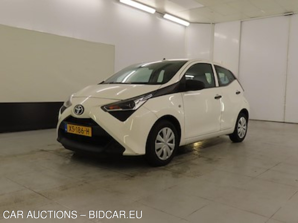 Toyota Aygo 1.0 VVT-i ActieAuto x-fun APL