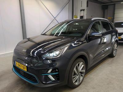 Kia Niro e- 150kW / 64kWH Executive Line automaat (NEDC), 2020