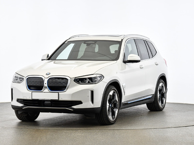 BMW IX3 Impressive, 2021
