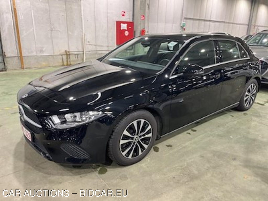 Mercedes-Benz A-CLASS 1.3 A 180 ESSENTIAL LINE DCT