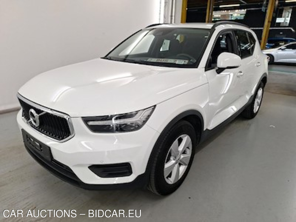 Volvo XC40 1.5 T2 MOMENTUM CORE AUTO WinterrnPark Assist