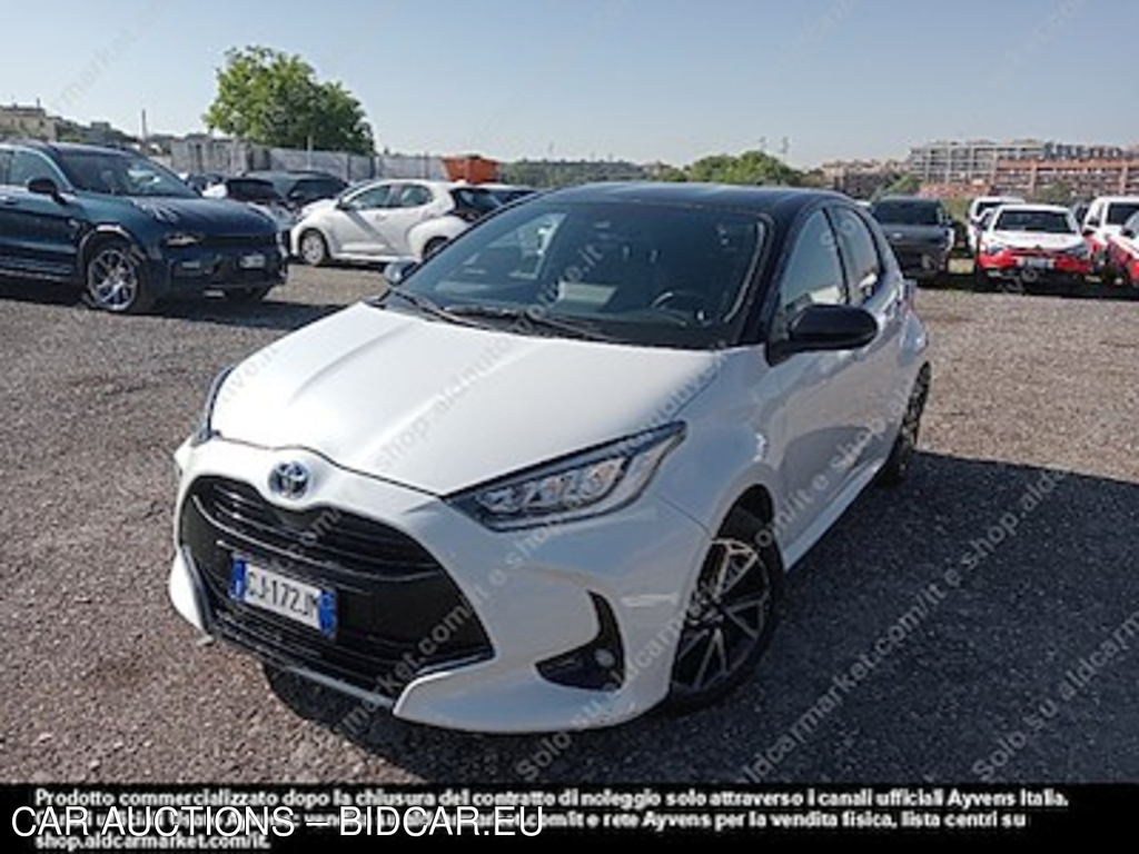 Toyota yaris hybrid style my21 FP -