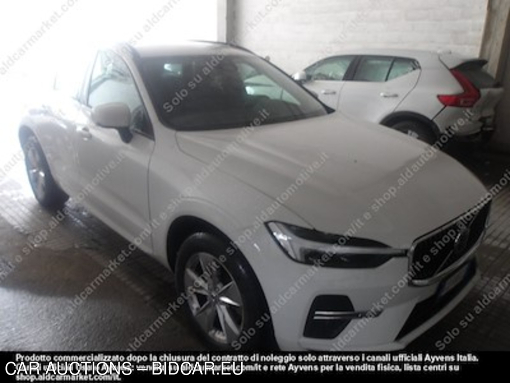 Volvo xc60 B4 D awd automatico -