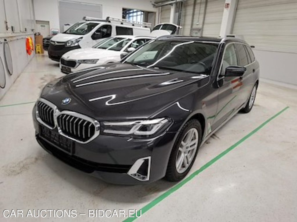 BMW Series 5 520d Xdrive Touring A 140KW