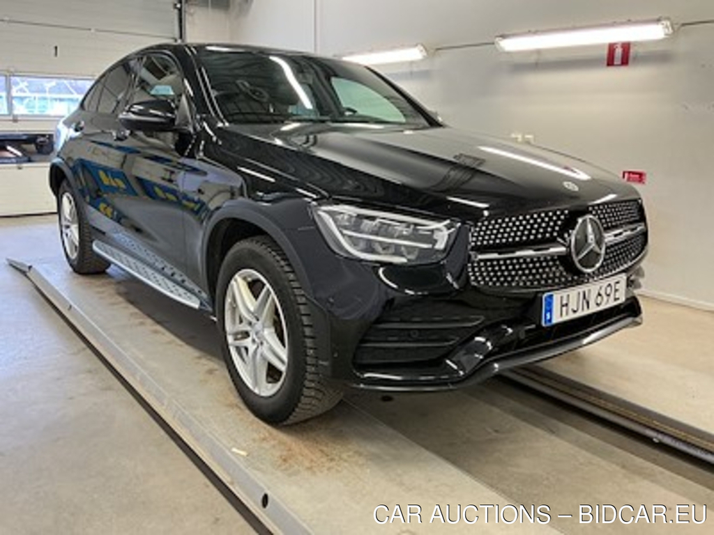 Mercedes-Benz Glc coupe 300 E 4MATIC AMG Drag Adaptiv Fart Blind Spot