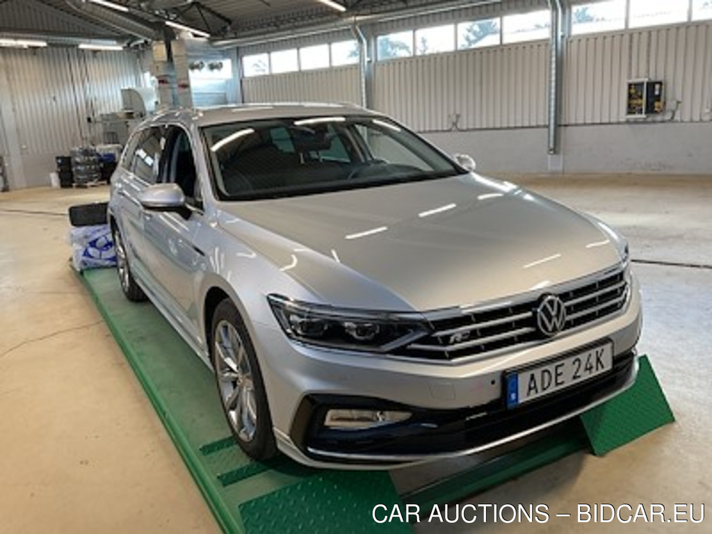 Volkswagen Passat 2.0 TDI 200HK R-Line GT Executive Drag Paket Cockpit Varmare