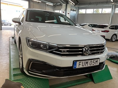 Volkswagen Passat GTE SC Executive Drag Varmare