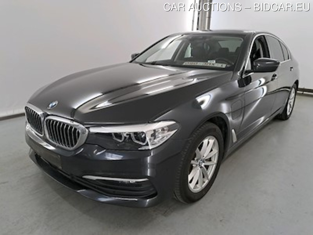 BMW 5 - 2017 530eA PHEV Performance OPF Business Comfort