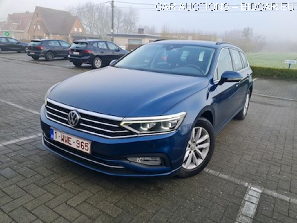 Volkswagen Passat 1.6 TDI SCR MSQ VARIANT STYLE BUSINESS