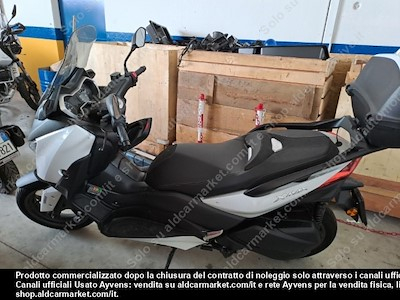 YAMAHA xmax 300 abs consip all. -