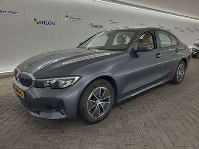 BMW 3 SERIE SEDAN 318I 4D 115KW, 2021