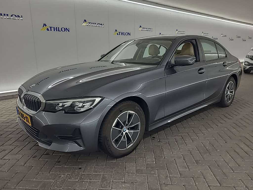 BMW 3 SERIE SEDAN 318I 4D 115KW, 2021