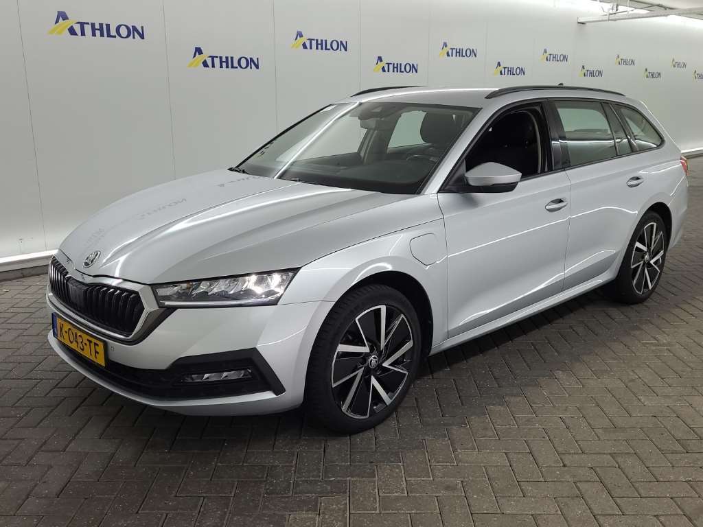 Skoda Octavia combi 1.4 TSI IV PHEV DSG BUSINESS EDITION 5D 150KW, 2021