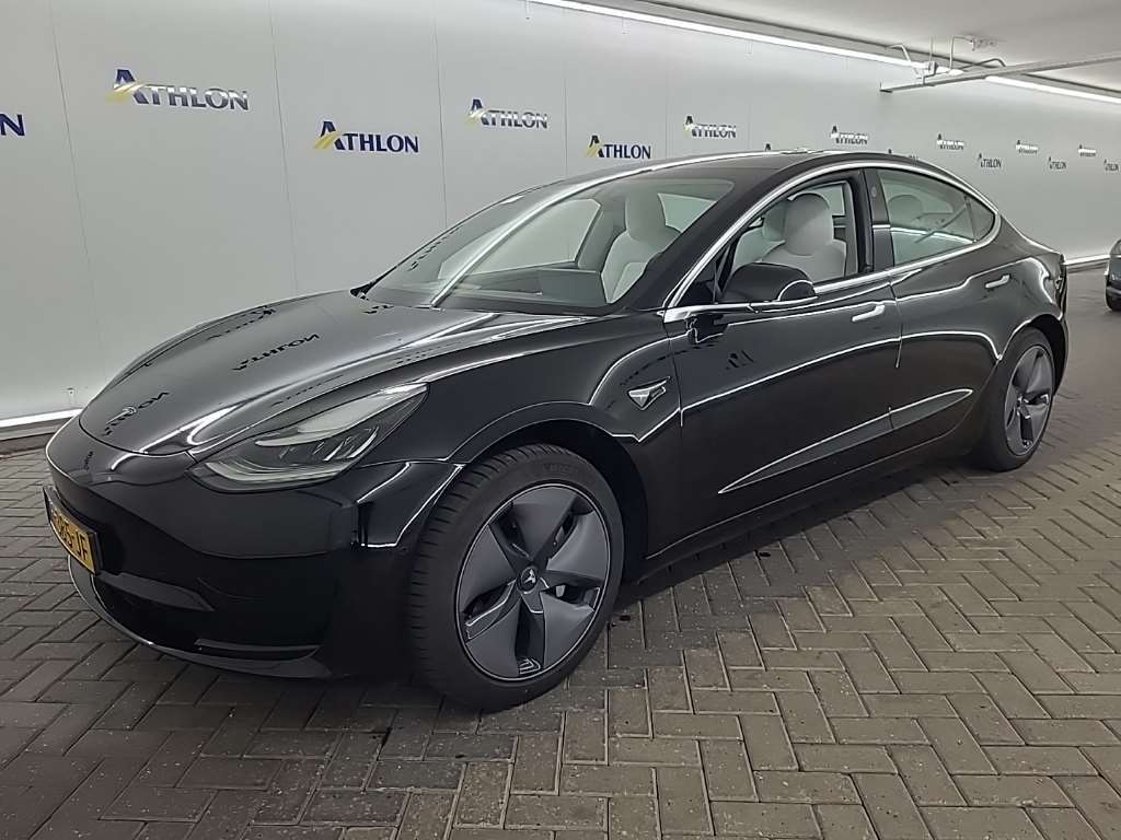Tesla Model 3 STANDARD RANGE PLUS RWD 4D 225KW, 2020