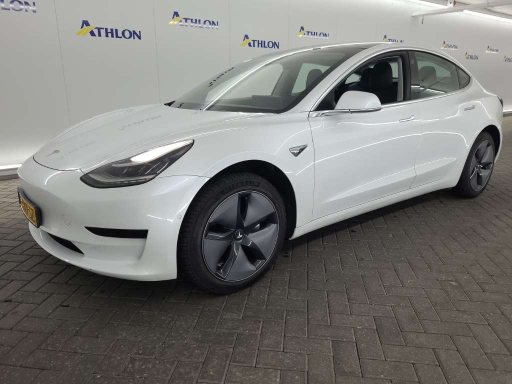 Tesla Model 3 STANDARD RANGE PLUS RWD 4D 225KW, 2020