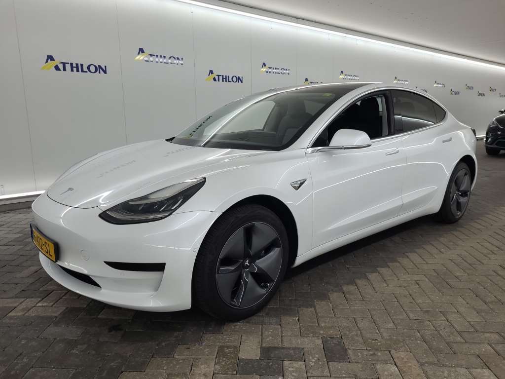 Tesla Model 3 STANDARD RANGE PLUS RWD 4D 225KW, 2020