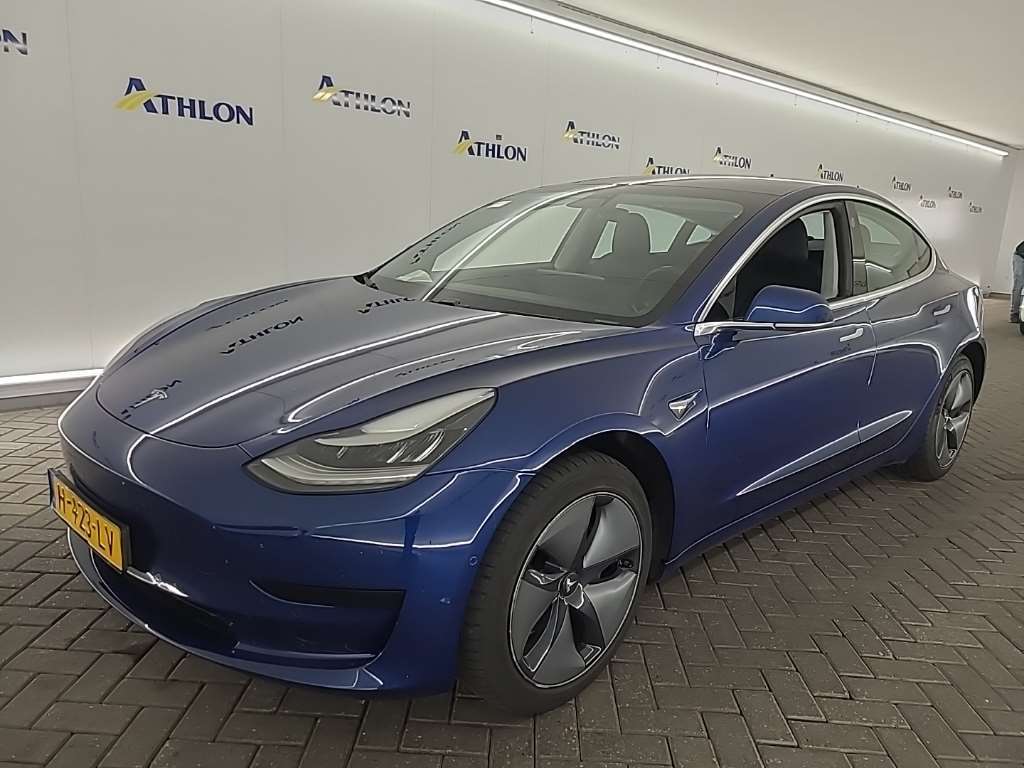 Tesla Model 3 STANDARD RANGE PLUS RWD 4D 225KW, 2020