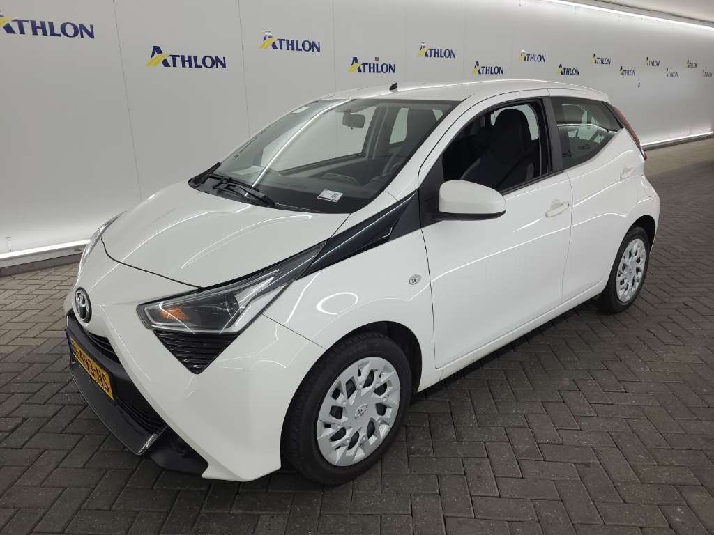 Toyota Aygo 1.0 VVT-I X-PLAY 5D 53KW, 2021