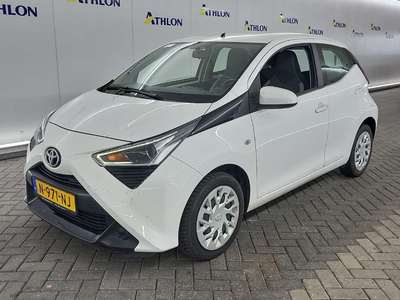 Toyota Aygo 1.0 VVT-I X-PLAY 5D 53KW, 2021