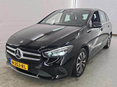 Mercedes-Benz B-klasse 180 BUS. SOL. LUX., 2020