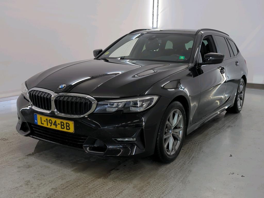 BMW 3-SERIE TOURING 318D CORP. HIGH EX., 2021