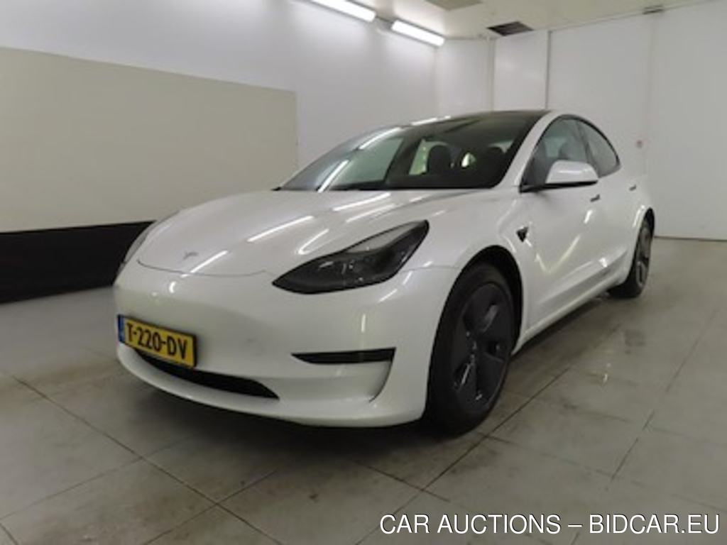 Tesla Model 3 RWD 4d