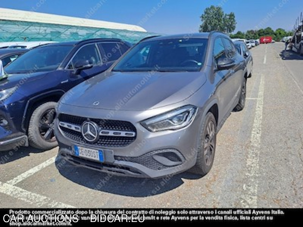 Mercedes-Benz Mercedes gla gla 200 D automatic -