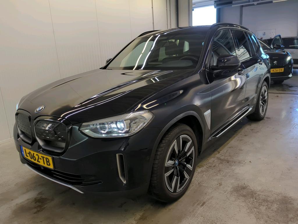 BMW IX3 210kW / 80kWH Executive automaat, 2021