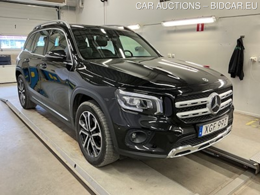 Mercedes-Benz GLB 200d 4MATIC Panorama