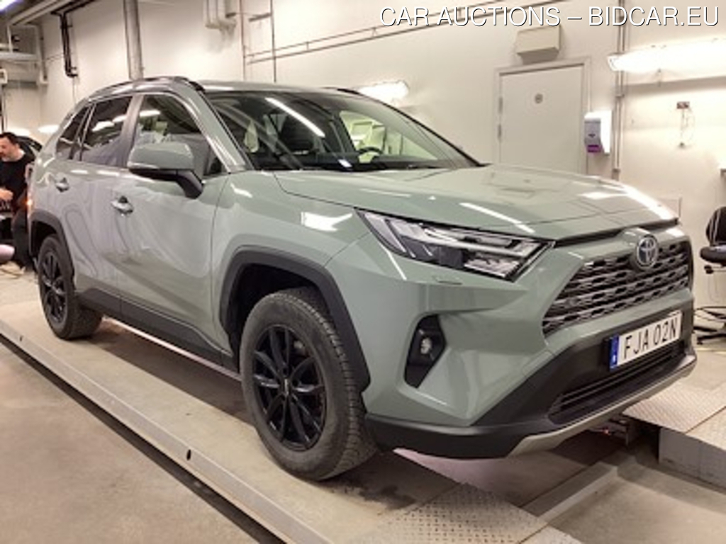 Toyota Rav4 2.5 Hybrid AWD-i Executive Skinn Kamera Drag
