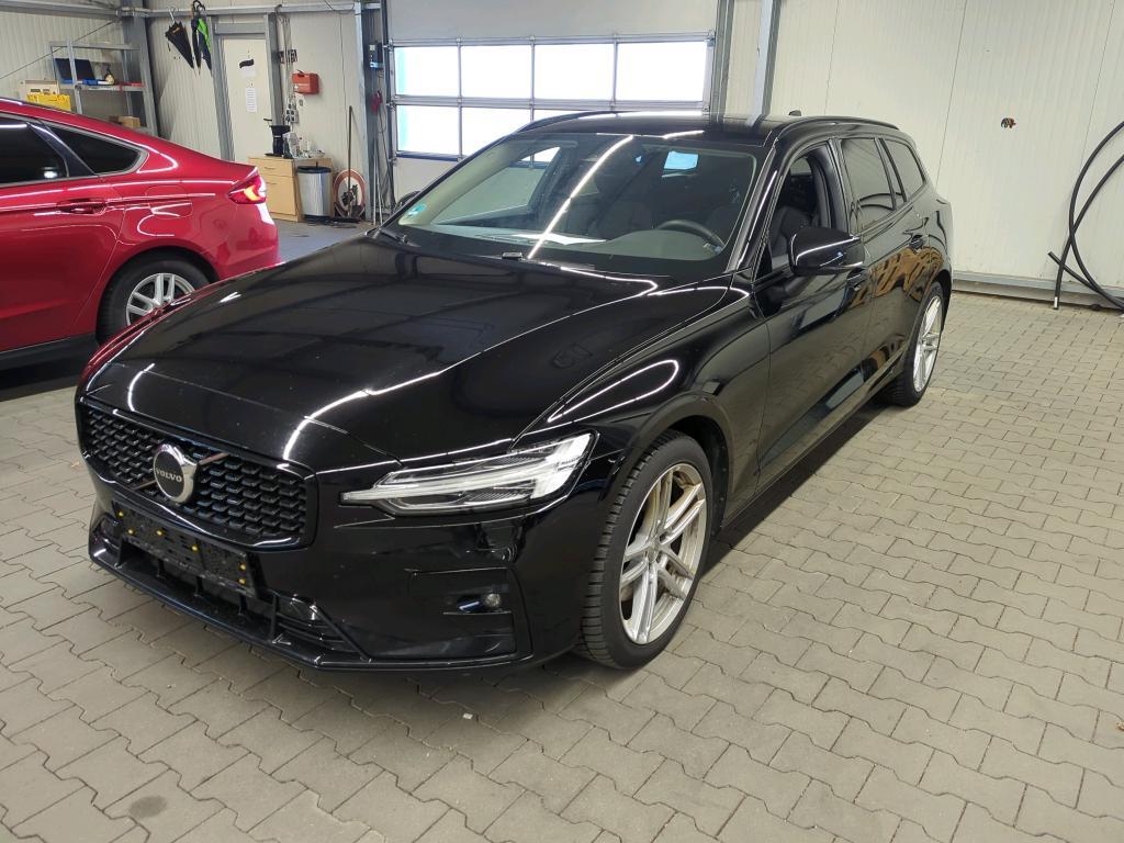 Volvo V60 B4 D Plus Dark, 2022